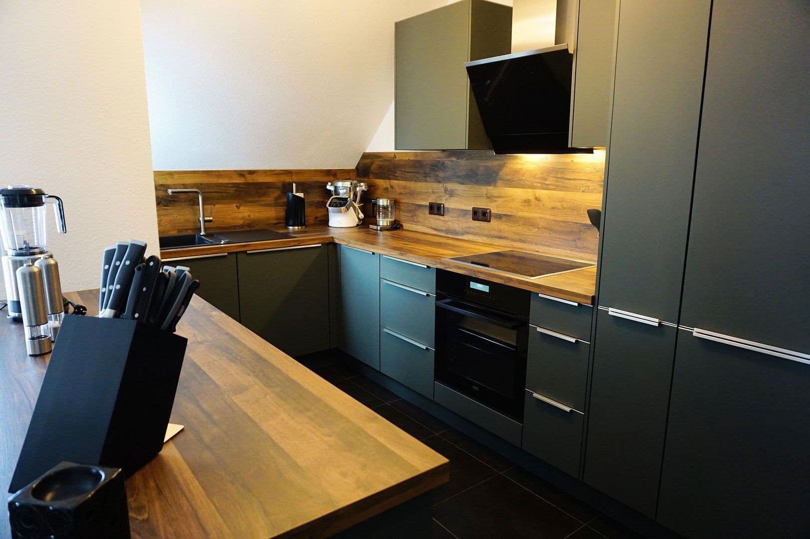 Prodej bytu 3+kk 86 m², Walheim, Bádensko-Württembersko Prodej bytu 3+kk 86 m², Walheim, Bádensko-Württembersko