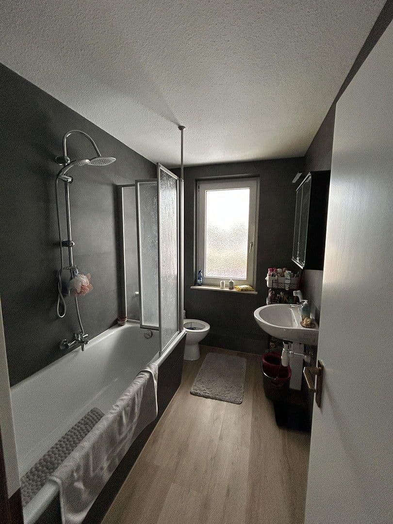 Pronájem bytu 2+1 57 m², Fritz-Meister-Weg 5, Bielefeld, Severní Porýní-Vestfálsko Pronájem bytu 2+1 57 m², Fritz-Meister-Weg 5, Bielefeld, Severní Porýní-Vestfálsko