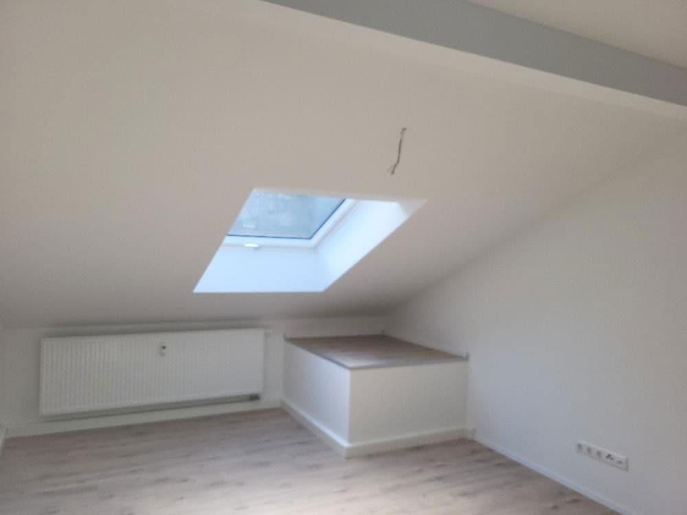 Pronájem bytu 4+1 107 m², Waldstraße 12, Greiz, Durynsko Pronájem bytu 4+1 107 m², Waldstraße 12, Greiz, Durynsko