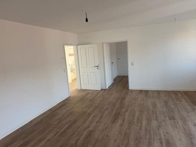 Prodej domu 90 m², pozemek 400 m², Feldberger Seenlandschaft, Mecklenburg-Vorpommern Prodej domu 90 m², pozemek 400 m², Feldberger Seenlandschaft, Mecklenburg-Vorpommern