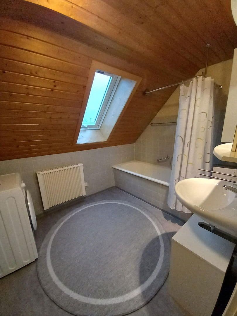 Pronájem bytu 2+1 61 m², Wangen im Allgäu, Bádensko-Württembersko Pronájem bytu 2+1 61 m², Wangen im Allgäu, Bádensko-Württembersko