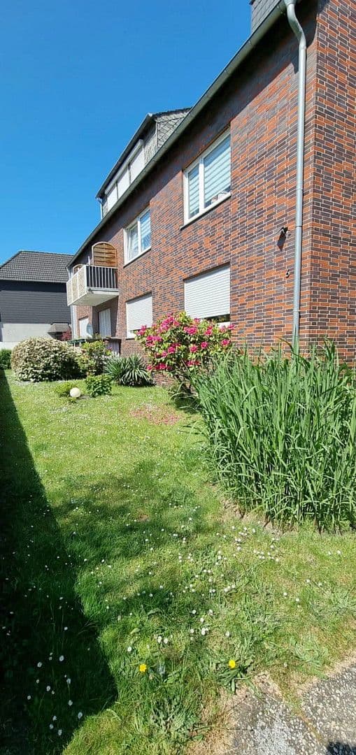 Pronájem bytu 3+kk 83 m², Gerther Str. 6, Castrop-Rauxel, Severní Porýní-Vestfálsko Pronájem bytu 3+kk 83 m², Gerther Str. 6, Castrop-Rauxel, Severní Porýní-Vestfálsko