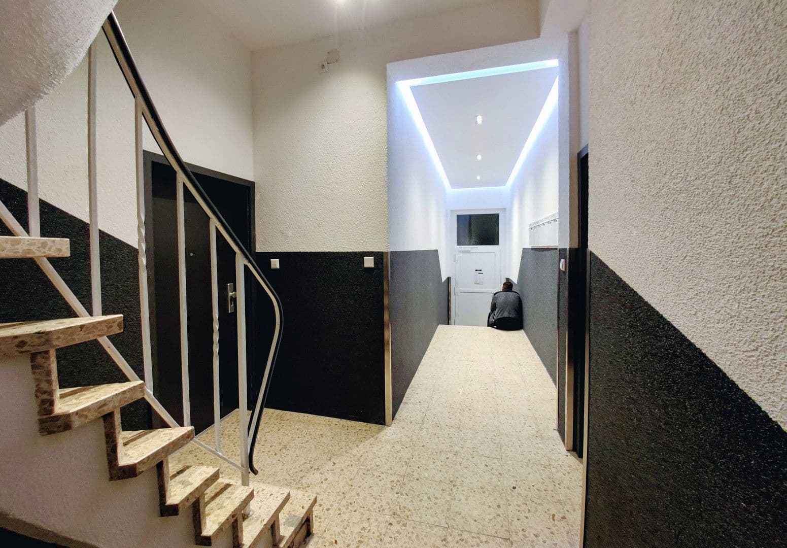 Pronájem bytu 2+1 54 m², Mannheim, Bádensko-Württembersko Pronájem bytu 2+1 54 m², Mannheim, Bádensko-Württembersko