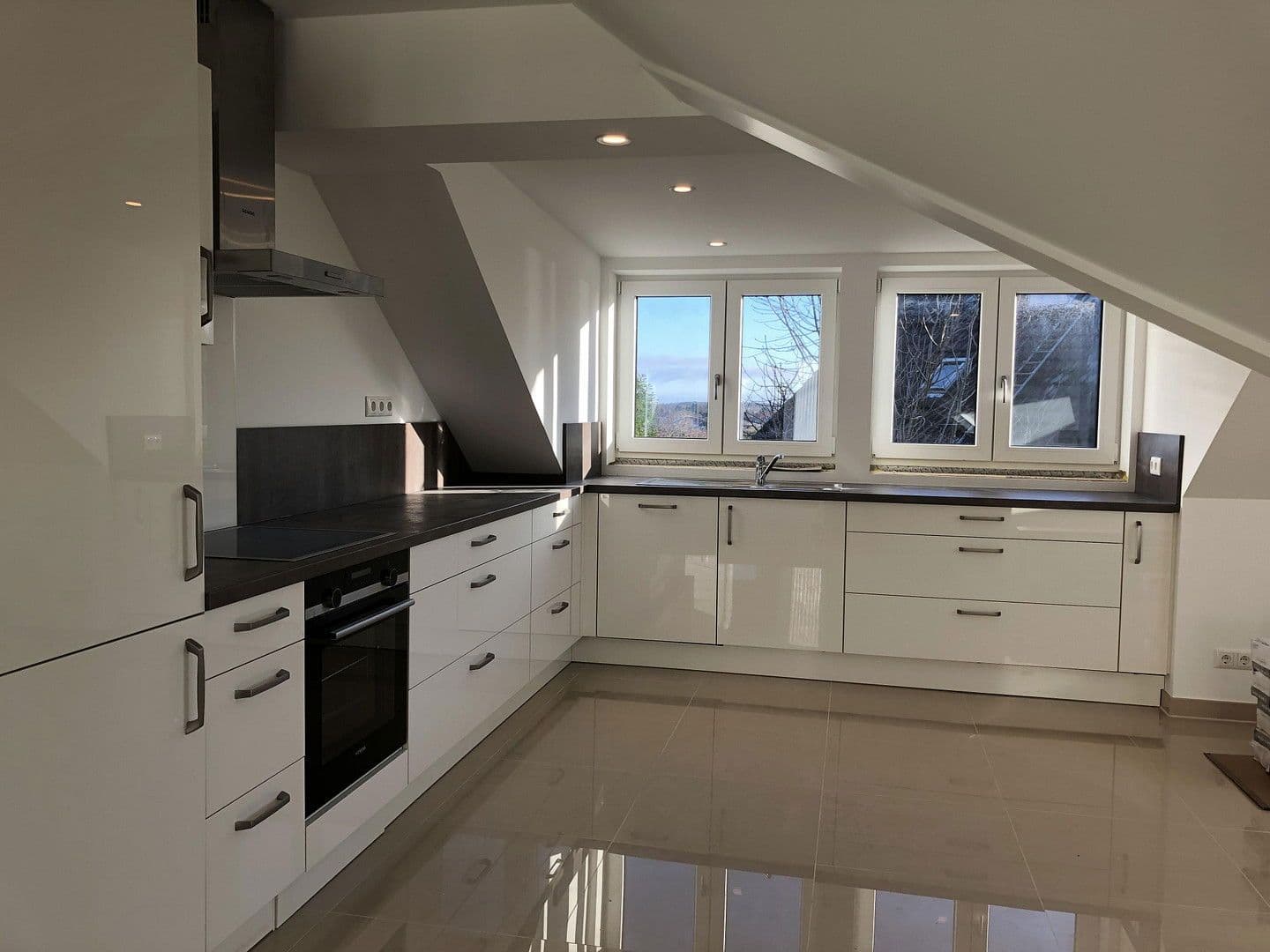 Pronájem bytu 2+1 86 m², Plön, Šlesvicko-Holštýnsko Pronájem bytu 2+1 86 m², Plön, Šlesvicko-Holštýnsko