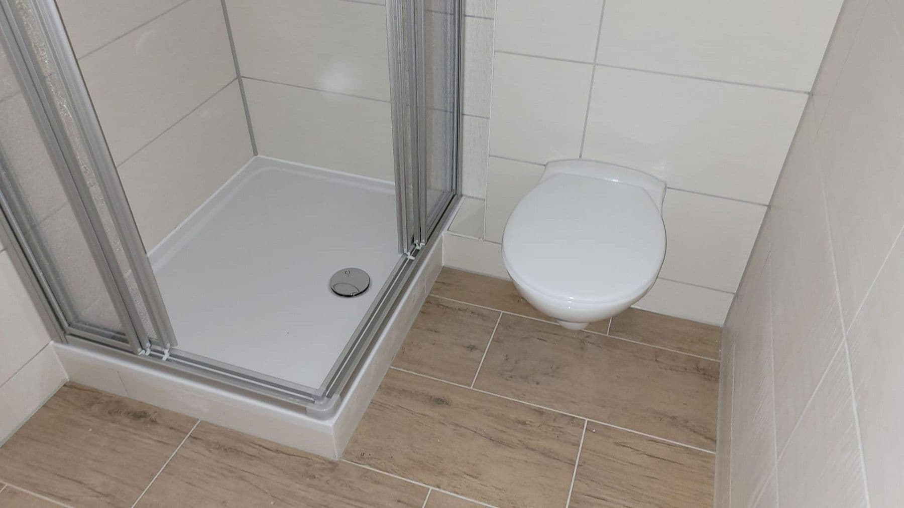 Prodej domu 368 m², pozemek 230 m², Birkenstraße 1, Reichenbach, Sasko Prodej domu 368 m², pozemek 230 m², Birkenstraße 1, Reichenbach, Sasko