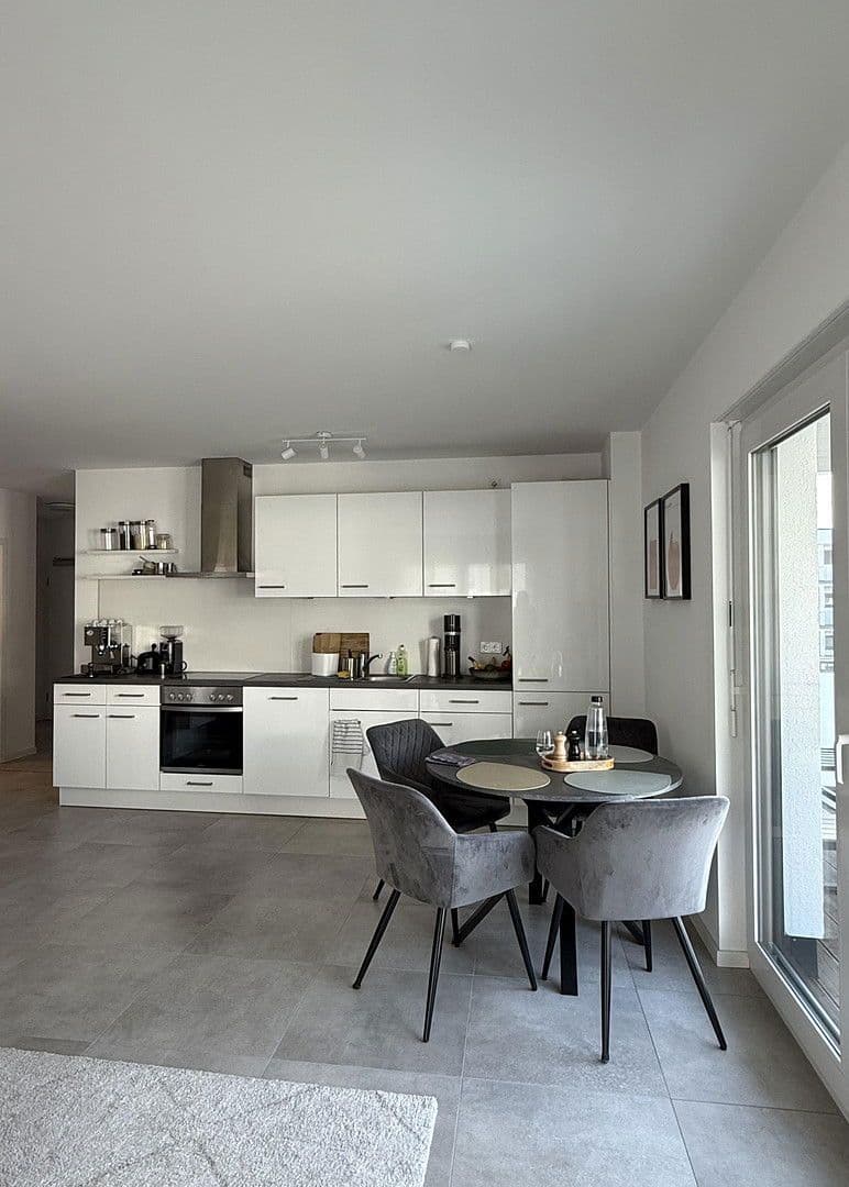 Pronájem bytu 3+1 76 m², Erlensee, Hessen Pronájem bytu 3+1 76 m², Erlensee, Hessen