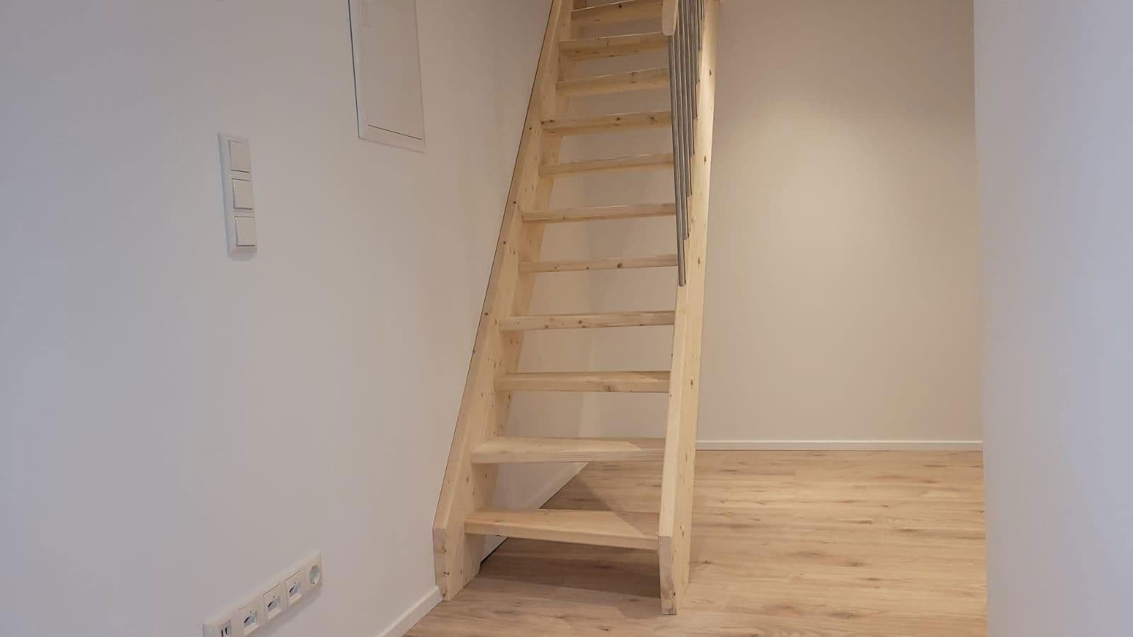 Prodej domu 410 m², pozemek 210 m², Stockmannstr. 5, Reichenbach, Sasko Prodej domu 410 m², pozemek 210 m², Stockmannstr. 5, Reichenbach, Sasko