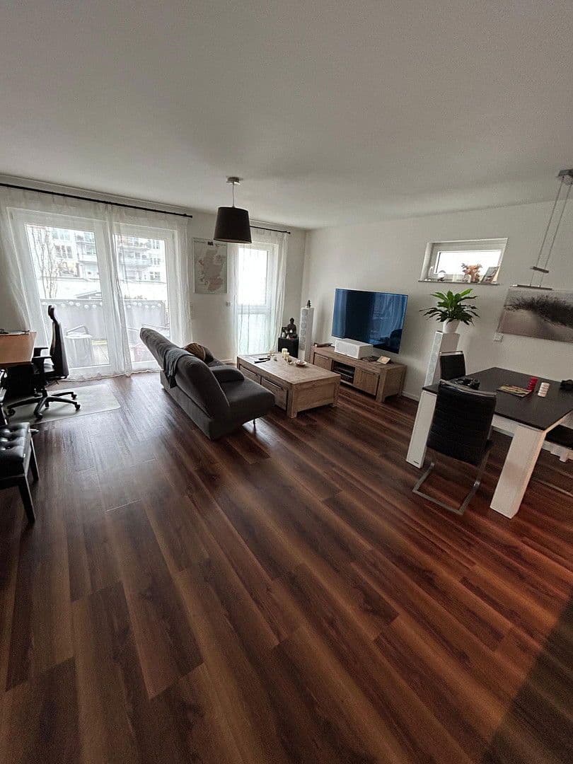 Pronájem bytu 2+1 71 m², Remagen, Porýní-Falc Pronájem bytu 2+1 71 m², Remagen, Porýní-Falc