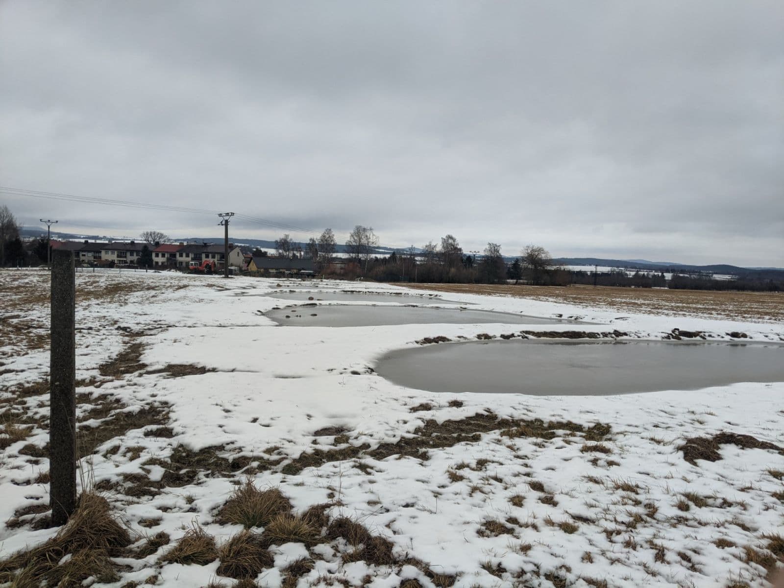 Prodej domu 195 m², pozemek 5.647 m², V sadech, Rožmitál pod Třemšínem, Středočeský kraj Prodej domu 195 m², pozemek 5.647 m², V sadech, Rožmitál pod Třemšínem, Středočeský kraj