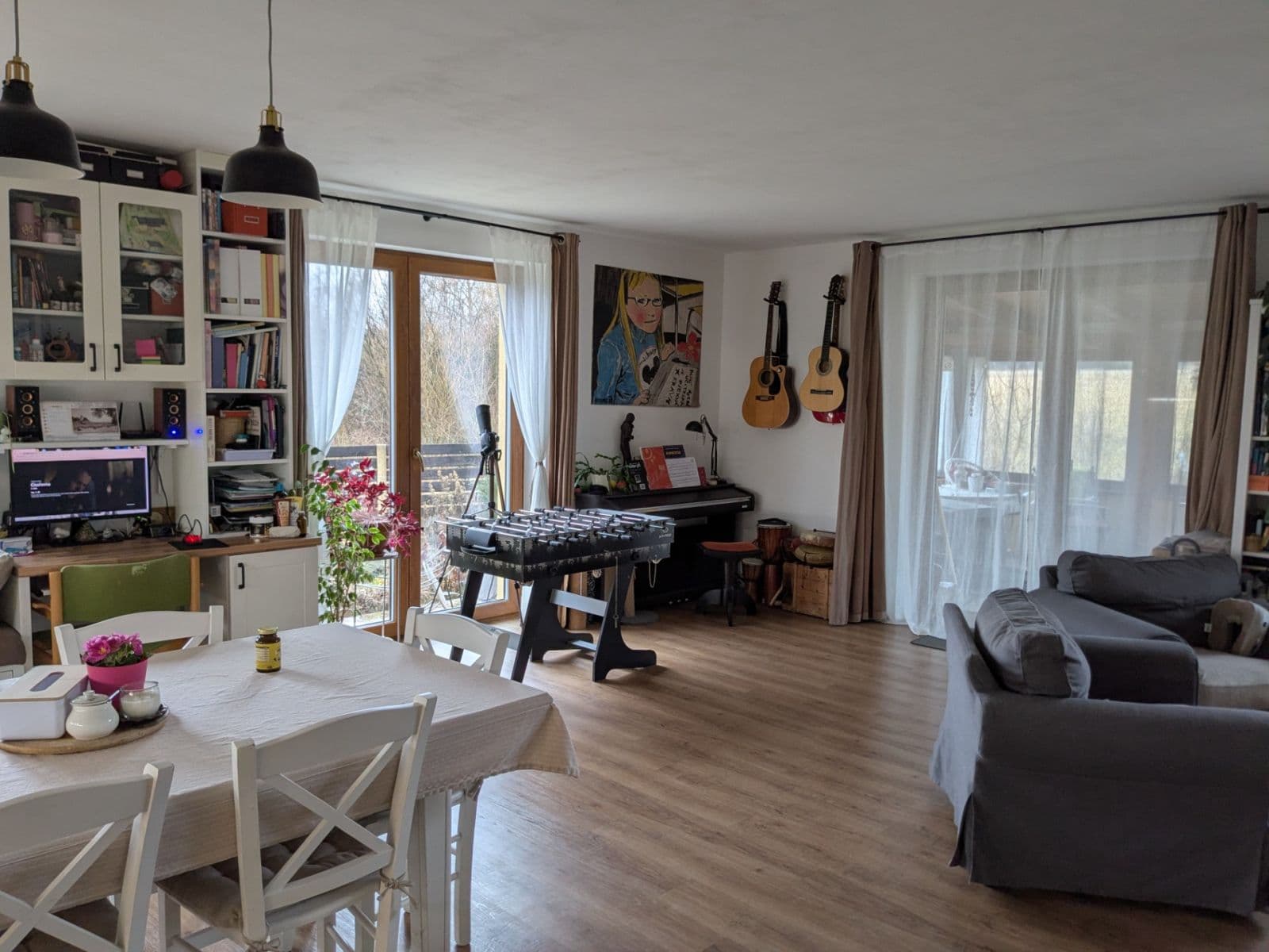 Prodej domu 195 m², pozemek 5.647 m², V sadech, Rožmitál pod Třemšínem, Středočeský kraj Prodej domu 195 m², pozemek 5.647 m², V sadech, Rožmitál pod Třemšínem, Středočeský kraj