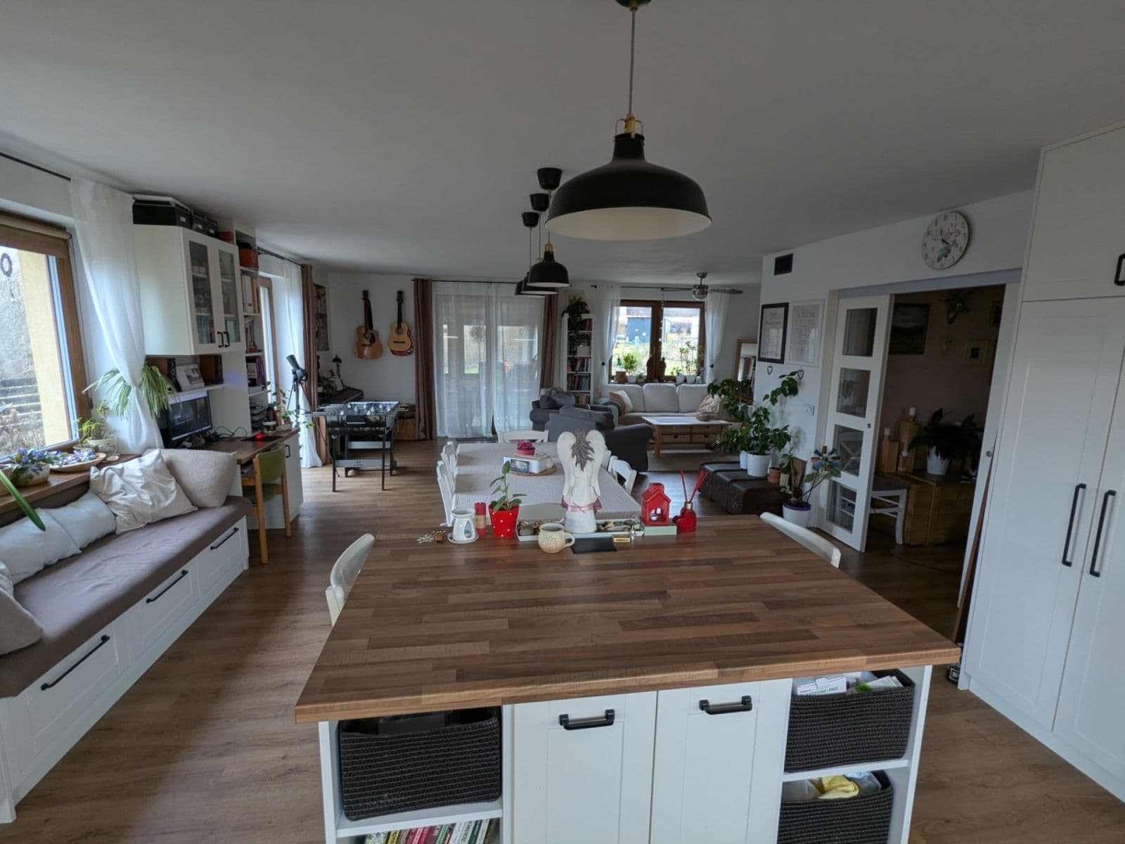 Prodej domu 195 m², pozemek 5.647 m², V sadech, Rožmitál pod Třemšínem, Středočeský kraj Prodej domu 195 m², pozemek 5.647 m², V sadech, Rožmitál pod Třemšínem, Středočeský kraj