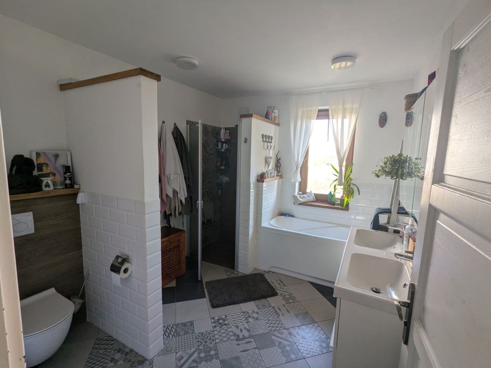 Prodej domu 195 m², pozemek 5.647 m², V sadech, Rožmitál pod Třemšínem, Středočeský kraj Prodej domu 195 m², pozemek 5.647 m², V sadech, Rožmitál pod Třemšínem, Středočeský kraj