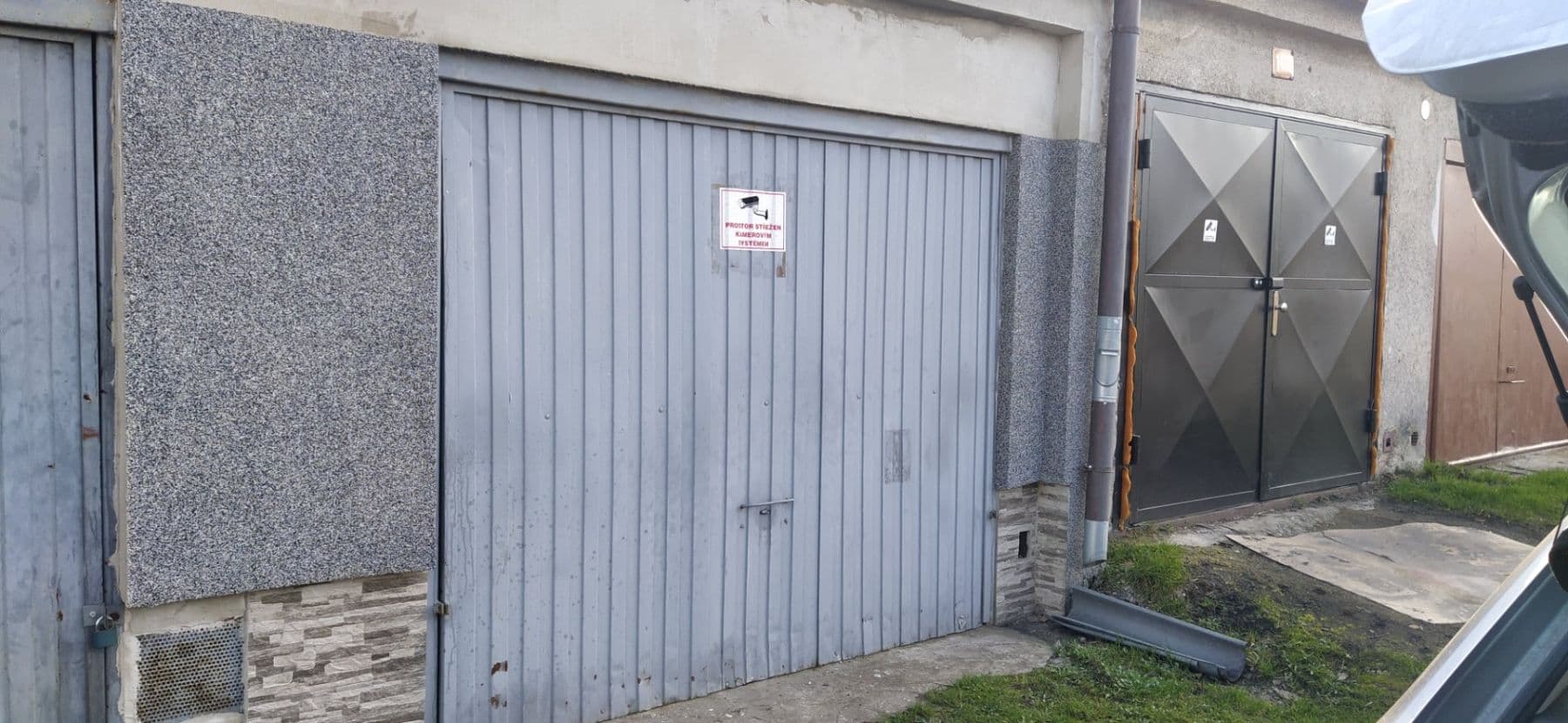 Prodej garáže 20 m², U Cihelny, Kladno, Středočeský kraj Prodej garáže 20 m², U Cihelny, Kladno, Středočeský kraj