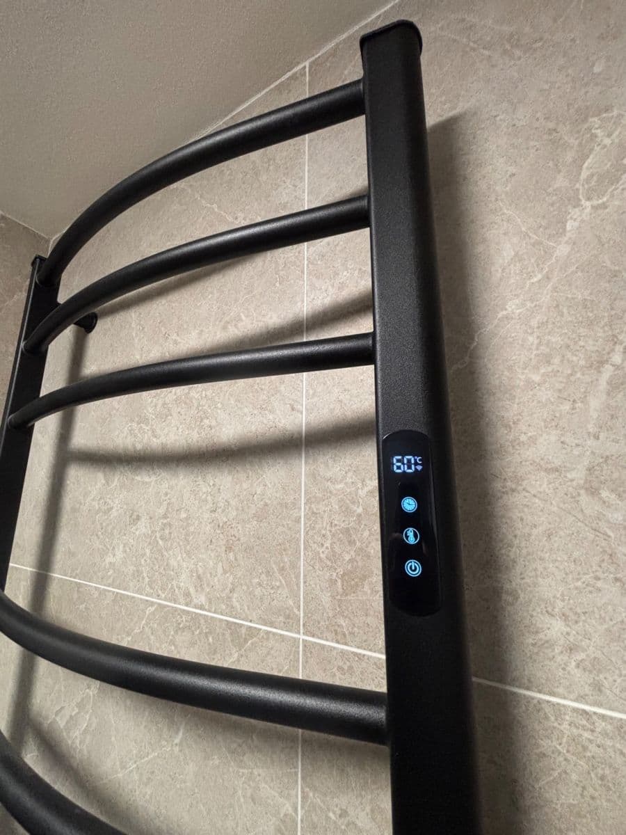 Pronájem bytu 2+kk 36 m², Na Vyhlídce, Děčín, Ústecký kraj Pronájem bytu 2+kk 36 m², Na Vyhlídce, Děčín, Ústecký kraj