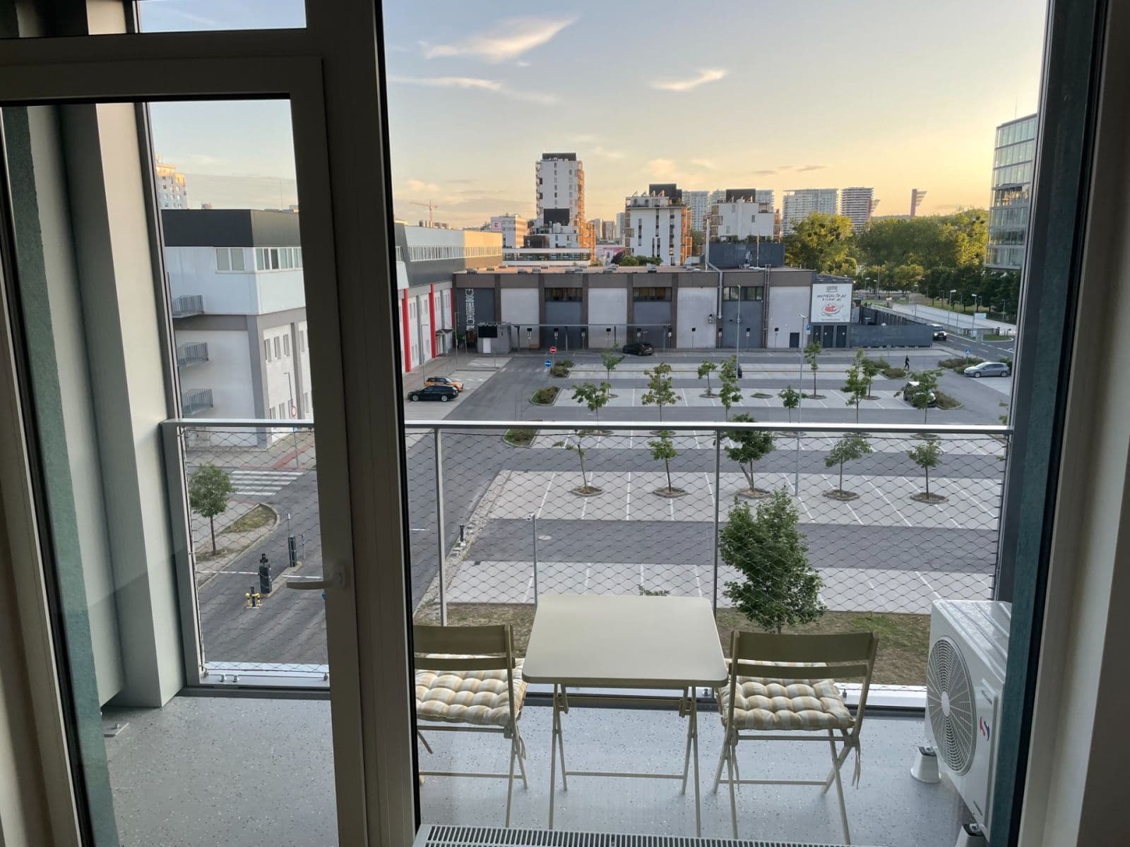 Pronájem bytu 1+1 34 m², Rožňavská, Nové Mesto, Bratislavský kraj Pronájem bytu 1+1 34 m², Rožňavská, Nové Mesto, Bratislavský kraj