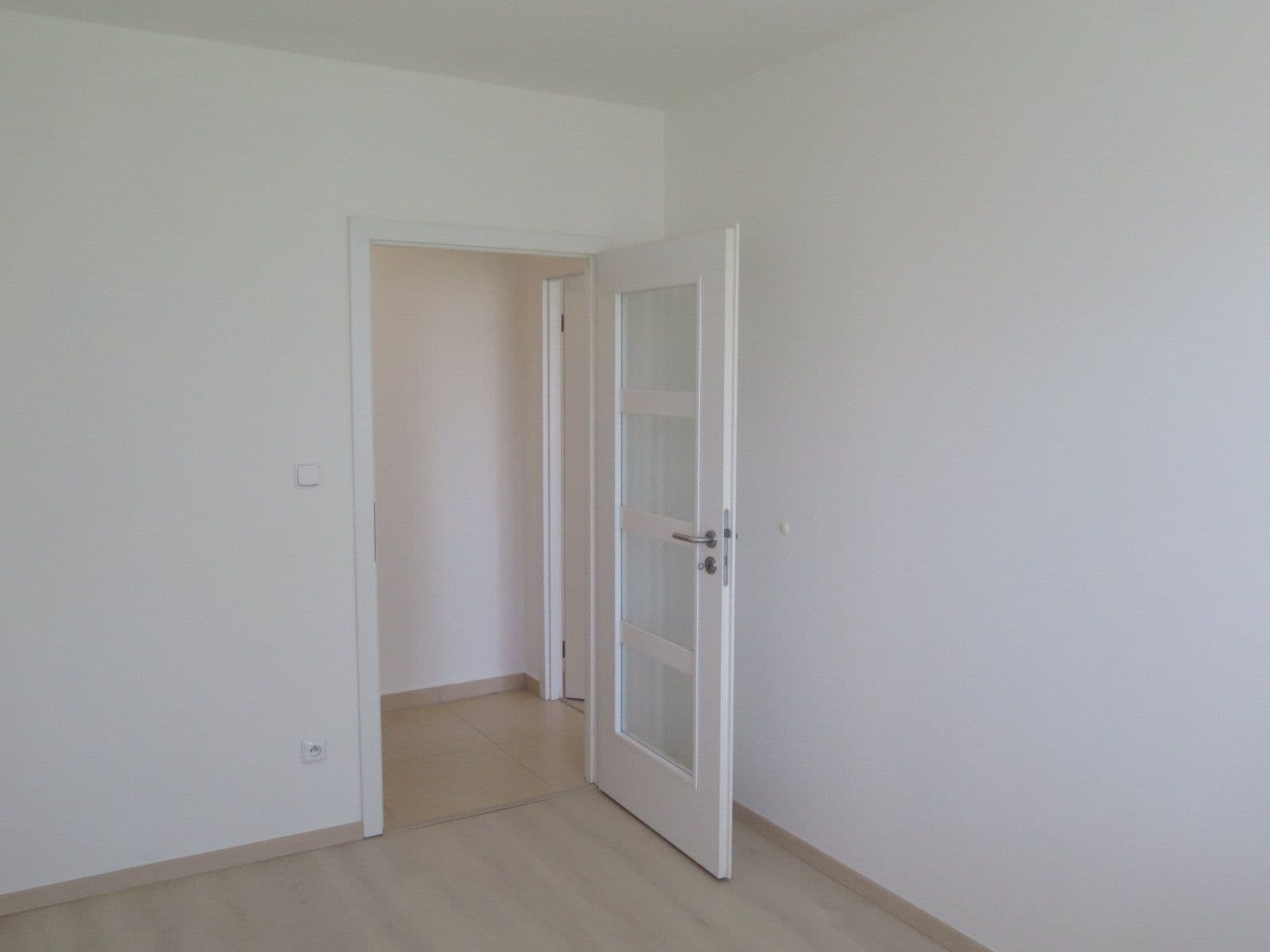 Pronájem bytu 2+kk 41 m², U Valu, Praha, Praha Pronájem bytu 2+kk 41 m², U Valu, Praha, Praha
