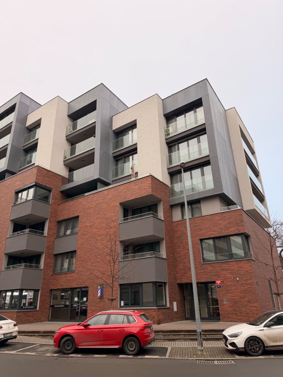 Pronájem bytu 2+kk 62 m², Vojenova, Praha, Praha Pronájem bytu 2+kk 62 m², Vojenova, Praha, Praha