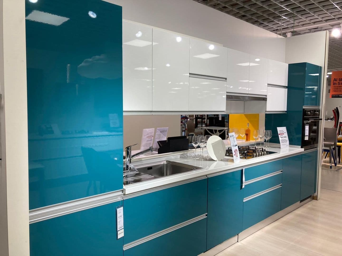 Pronájem bytu 2+1 72 m², Letohradská, Praha, Praha Pronájem bytu 2+1 72 m², Letohradská, Praha, Praha