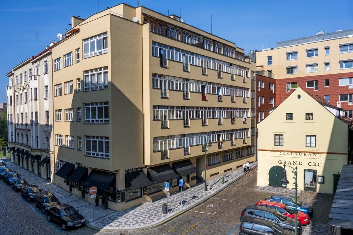 Pronájem bytu 2+kk 52 m², Lodecká, Praha, Praha Pronájem bytu 2+kk 52 m², Lodecká, Praha, Praha