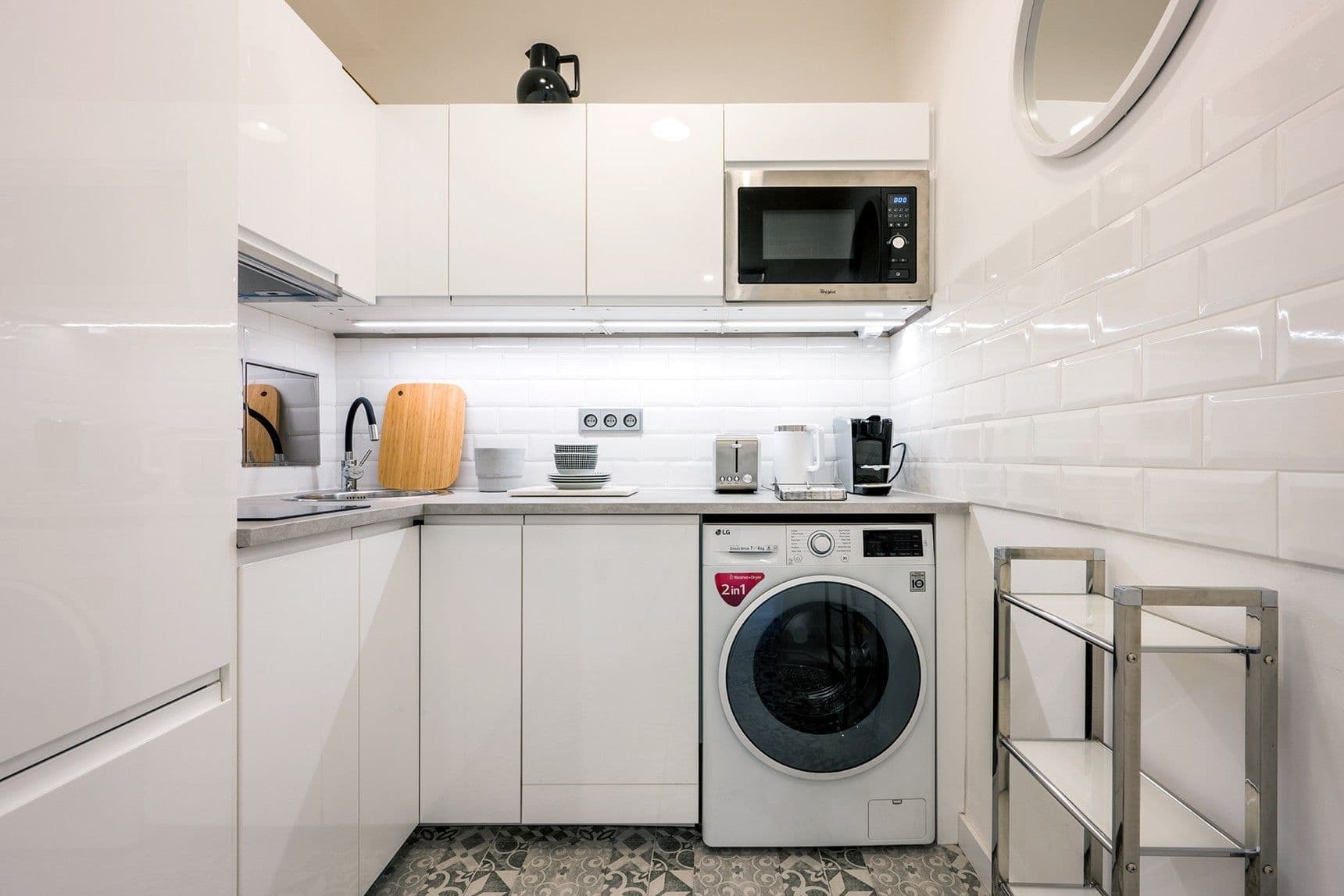 Pronájem bytu 2+kk 52 m², Lodecká, Praha, Praha Pronájem bytu 2+kk 52 m², Lodecká, Praha, Praha