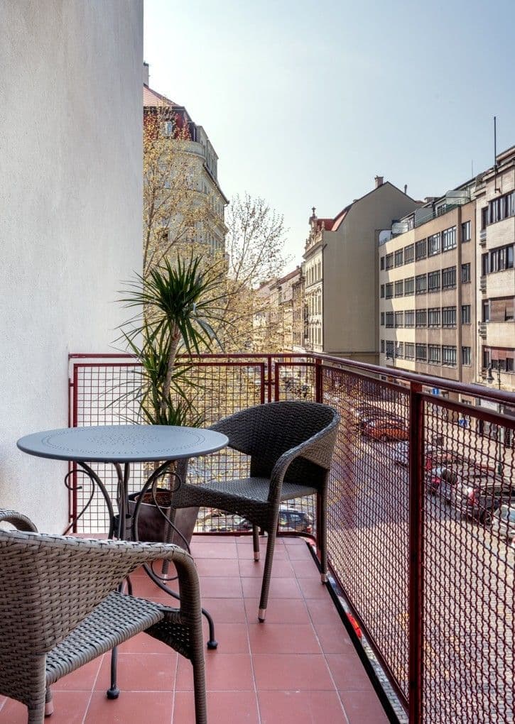 Pronájem bytu 2+kk 52 m², Lodecká, Praha, Praha Pronájem bytu 2+kk 52 m², Lodecká, Praha, Praha