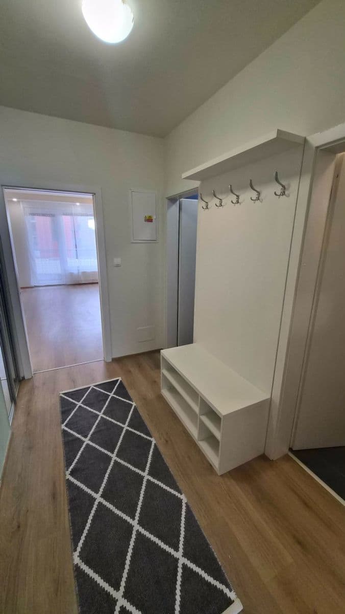 Pronájem bytu 2+kk 65 m², Zlochova, Praha, Praha Pronájem bytu 2+kk 65 m², Zlochova, Praha, Praha