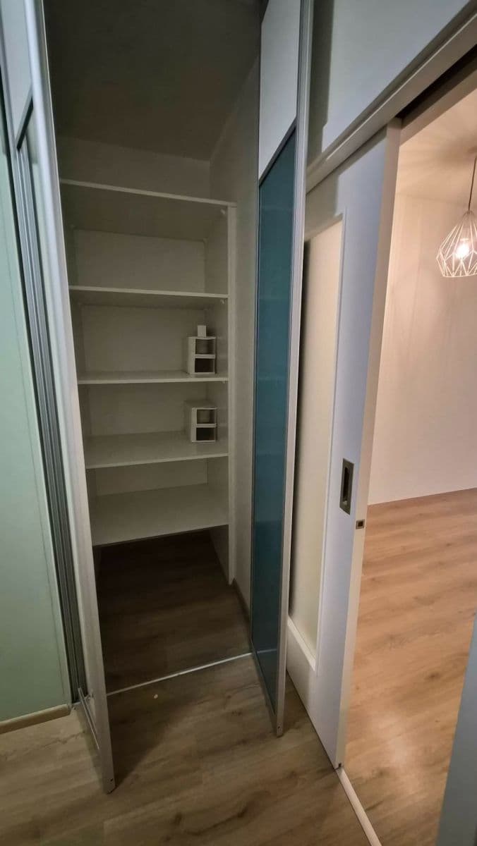 Pronájem bytu 2+kk 65 m², Zlochova, Praha, Praha Pronájem bytu 2+kk 65 m², Zlochova, Praha, Praha