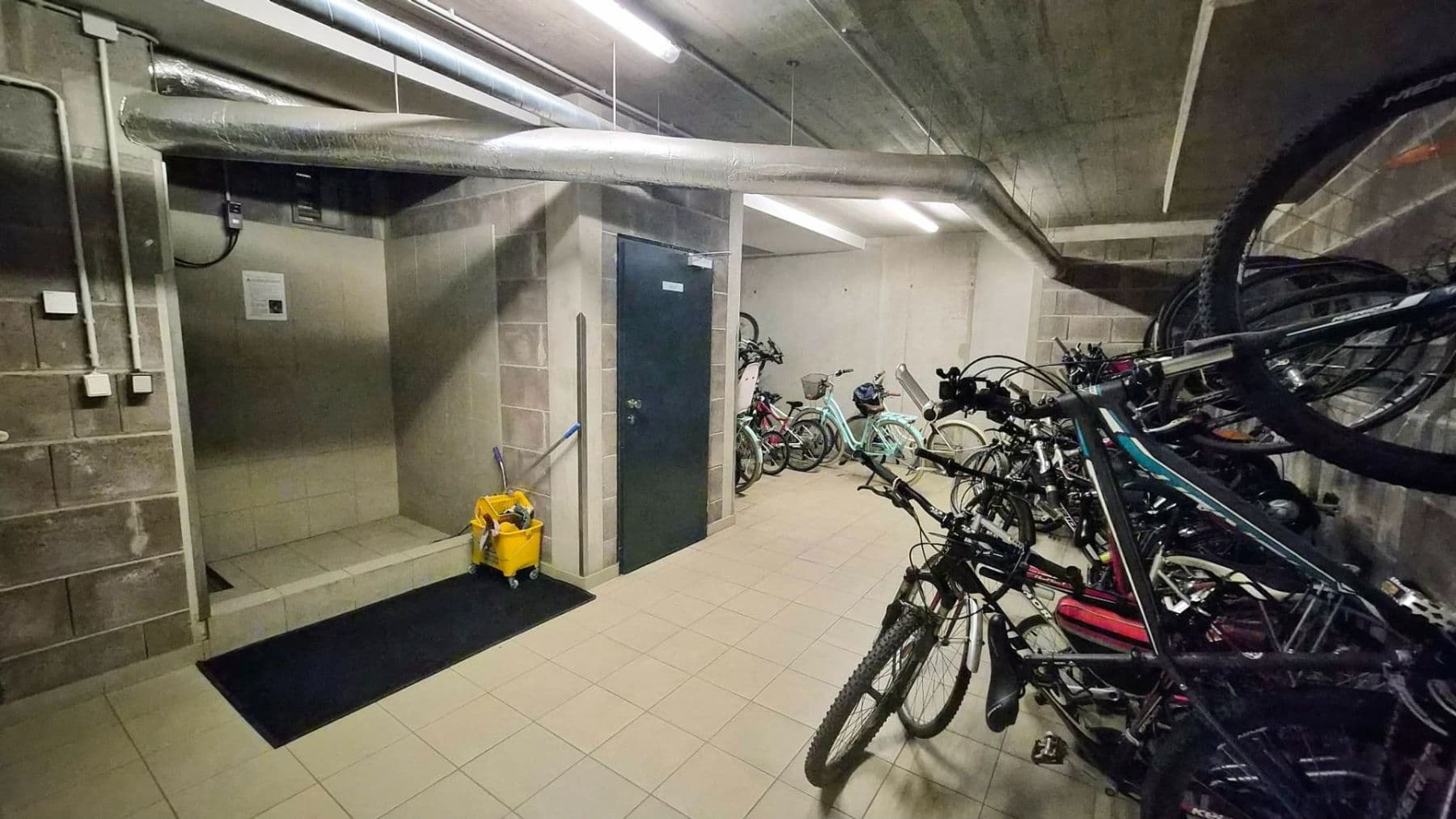 Pronájem bytu 2+kk 65 m², Zlochova, Praha, Praha Pronájem bytu 2+kk 65 m², Zlochova, Praha, Praha