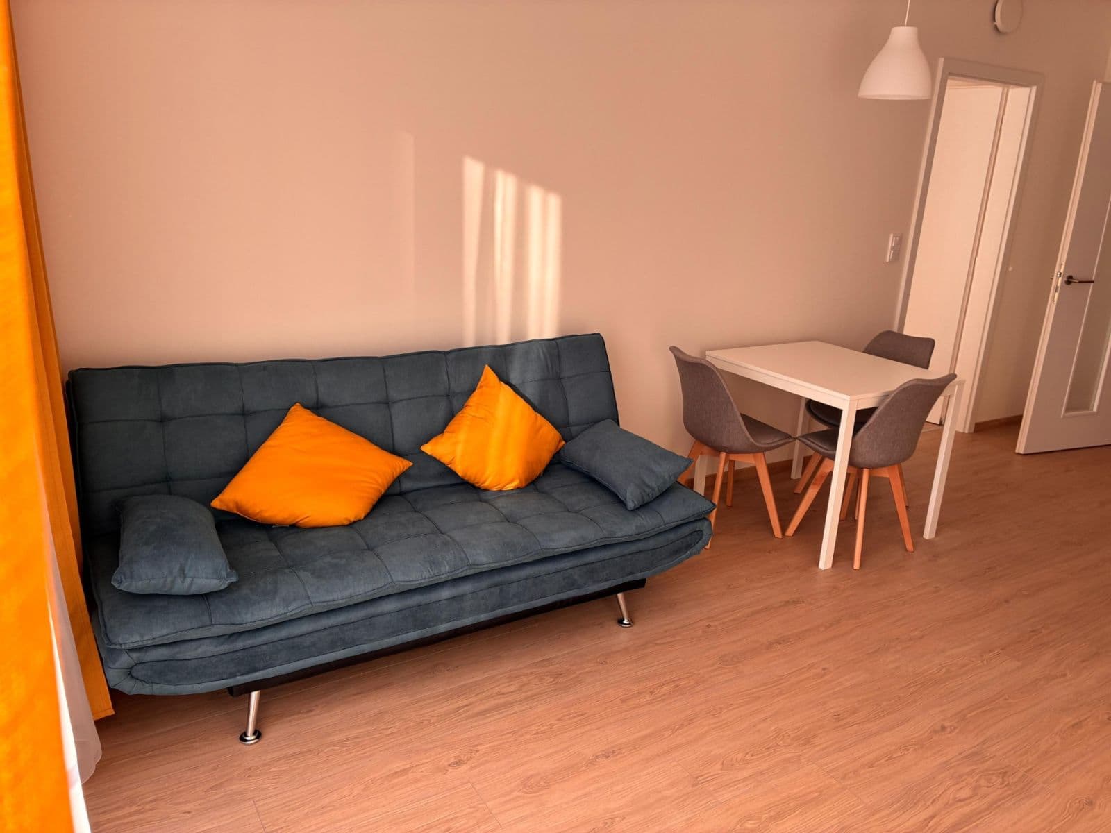 Pronájem bytu 2+kk 49 m², Cihlářská, Hostivice, Středočeský kraj Pronájem bytu 2+kk 49 m², Cihlářská, Hostivice, Středočeský kraj