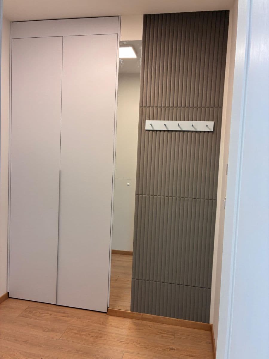 Pronájem bytu 2+kk 49 m², Cihlářská, Hostivice, Středočeský kraj Pronájem bytu 2+kk 49 m², Cihlářská, Hostivice, Středočeský kraj