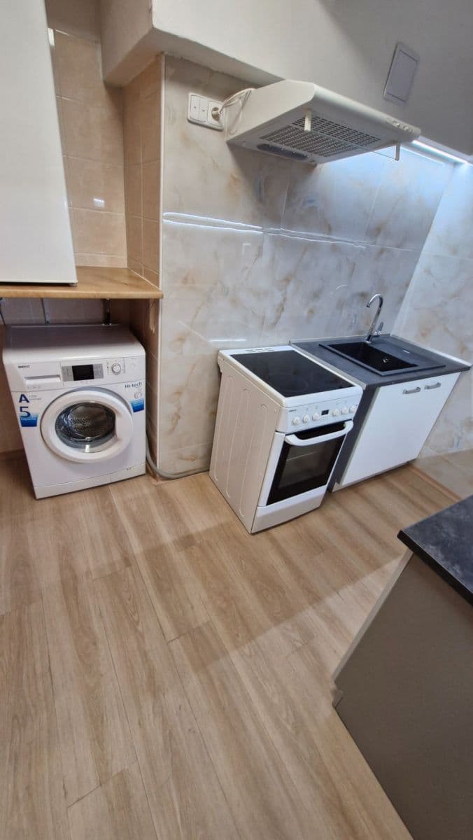 Pronájem bytu 2+kk 37 m², Vrchlického, Praha, Praha Pronájem bytu 2+kk 37 m², Vrchlického, Praha, Praha