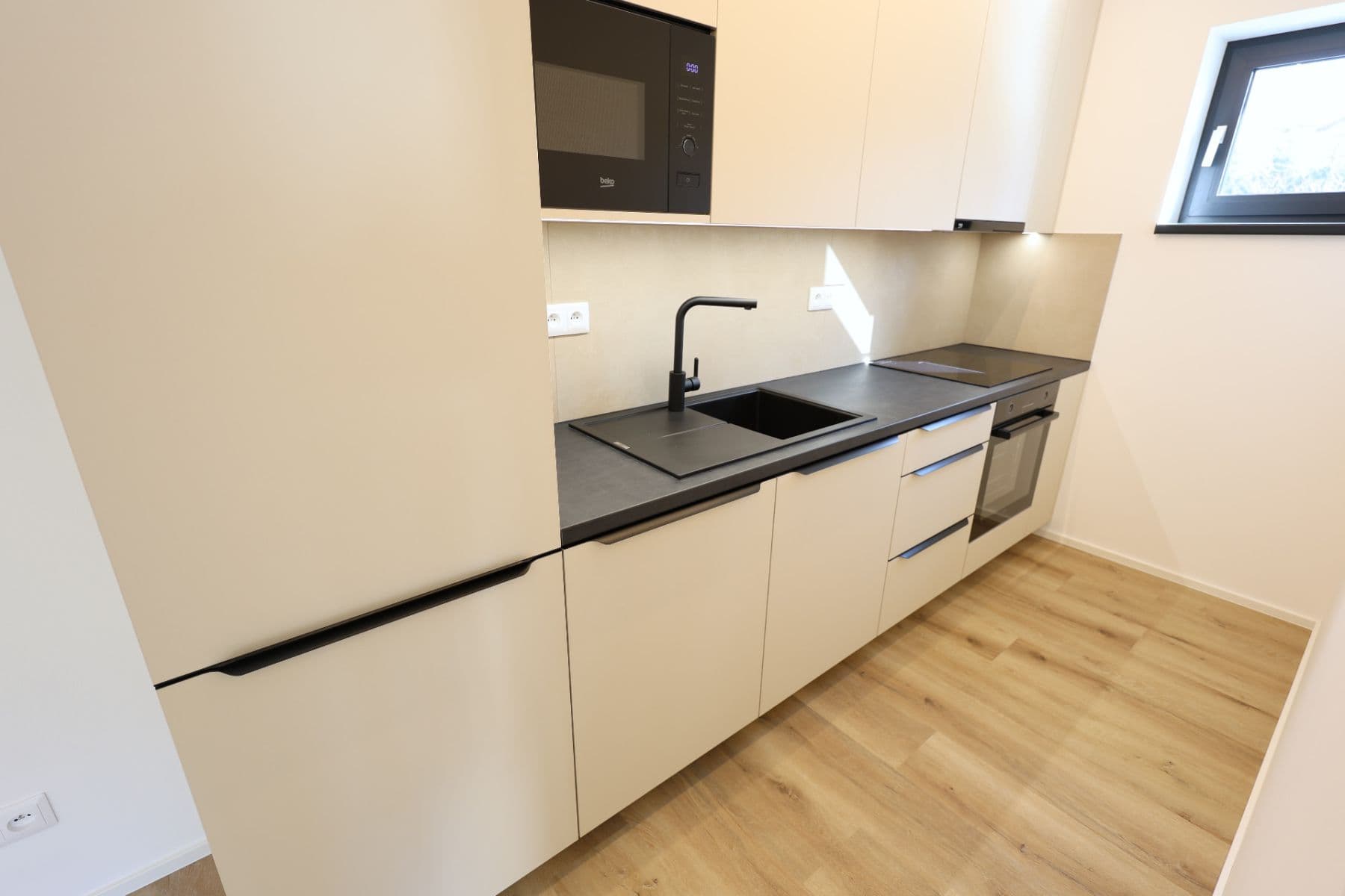 Pronájem bytu 2+kk 54 m², Na Radosti, Praha, Praha Pronájem bytu 2+kk 54 m², Na Radosti, Praha, Praha