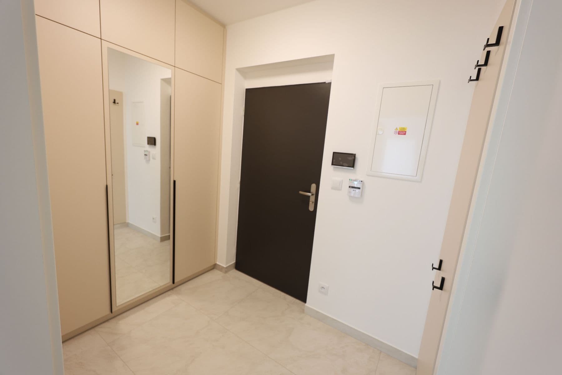 Pronájem bytu 2+kk 54 m², Na Radosti, Praha, Praha Pronájem bytu 2+kk 54 m², Na Radosti, Praha, Praha