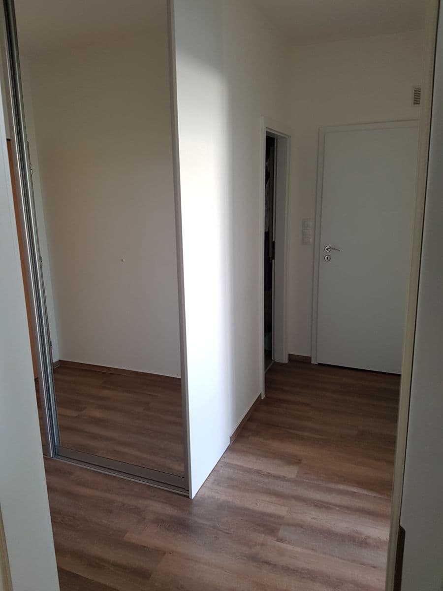 Pronájem bytu 2+kk 50 m², Podkovářská, Praha, Praha Pronájem bytu 2+kk 50 m², Podkovářská, Praha, Praha