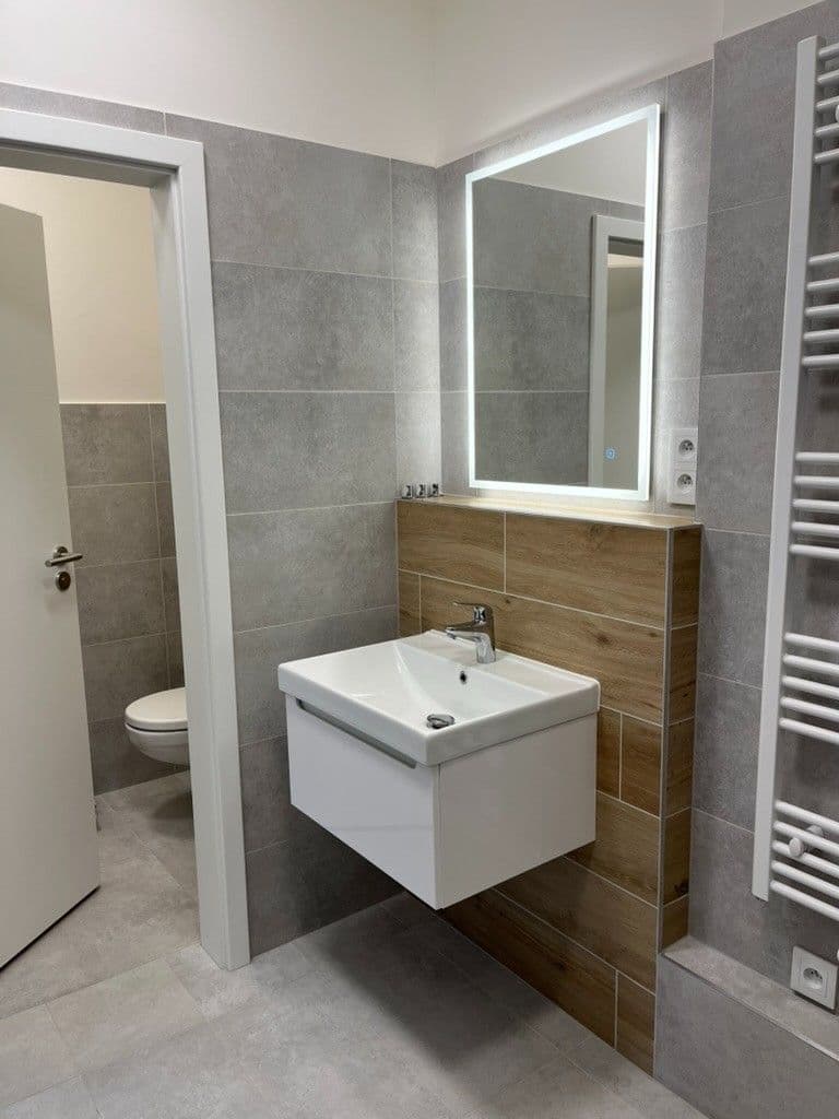 Pronájem bytu 2+kk 42 m², Hermanové, Praha, Praha Pronájem bytu 2+kk 42 m², Hermanové, Praha, Praha