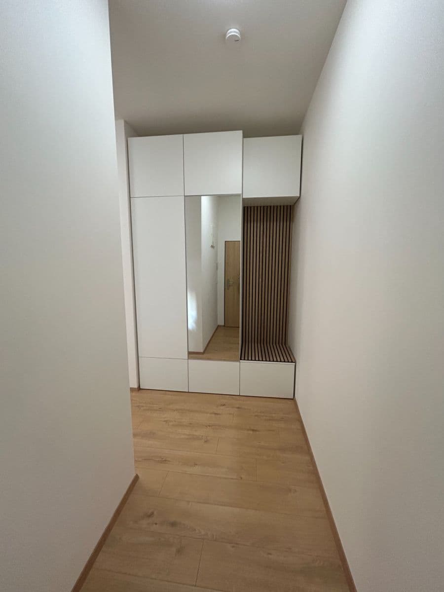Pronájem bytu 2+kk 42 m², Hermanové, Praha, Praha Pronájem bytu 2+kk 42 m², Hermanové, Praha, Praha