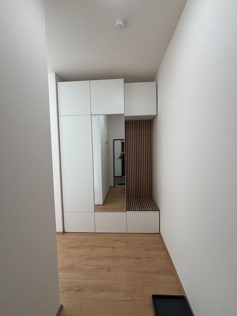 Pronájem bytu 2+kk 42 m², Hermanové, Praha, Praha Pronájem bytu 2+kk 42 m², Hermanové, Praha, Praha