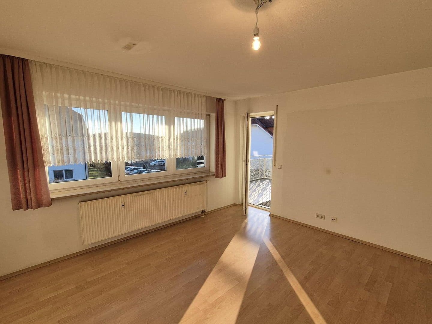 Prodej bytu 3+1 87 m², Hildburghausen, Durynsko Prodej bytu 3+1 87 m², Hildburghausen, Durynsko