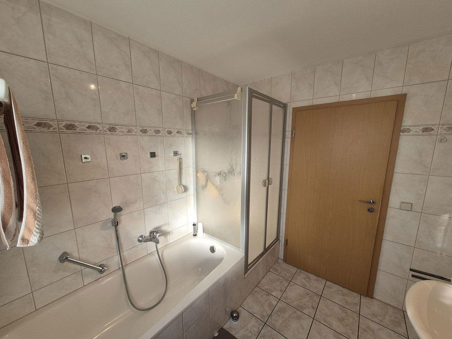 Prodej bytu 3+1 87 m², Hildburghausen, Durynsko Prodej bytu 3+1 87 m², Hildburghausen, Durynsko