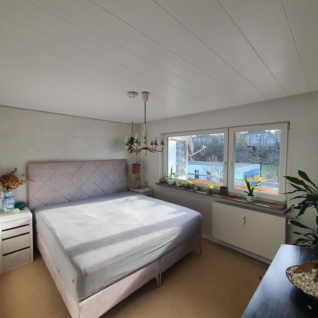 Pronájem bytu 2+1 56 m², Talstraße 28, Stuttgart, Bádensko-Württembersko Pronájem bytu 2+1 56 m², Talstraße 28, Stuttgart, Bádensko-Württembersko