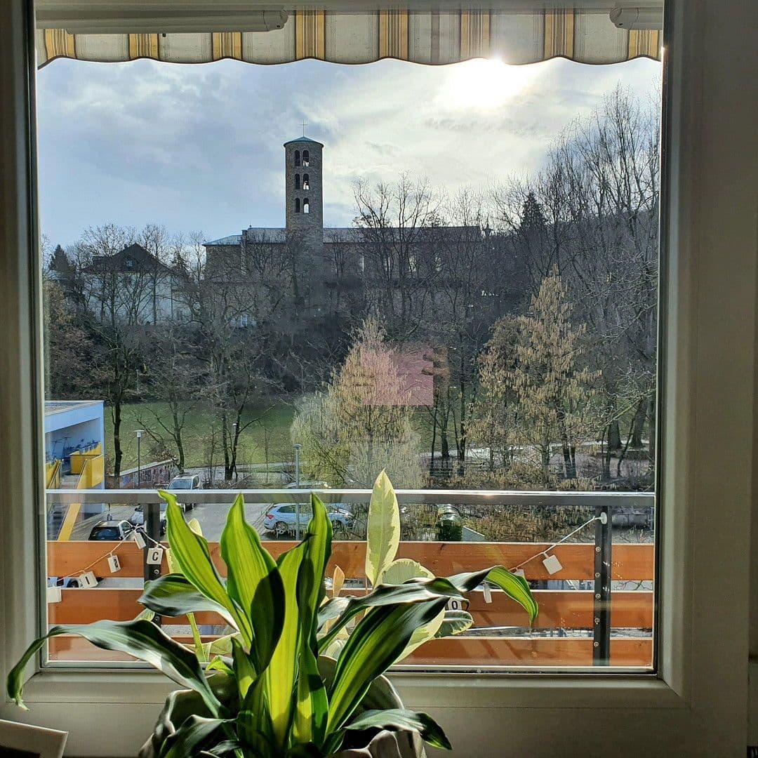 Pronájem bytu 2+1 56 m², Talstraße 28, Stuttgart, Bádensko-Württembersko Pronájem bytu 2+1 56 m², Talstraße 28, Stuttgart, Bádensko-Württembersko