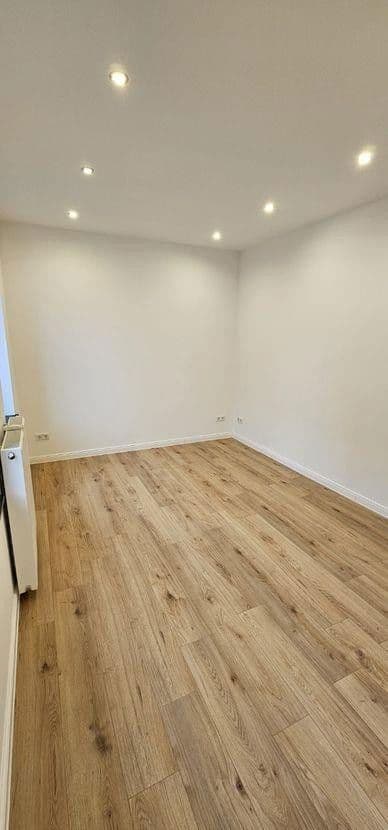 Prodej domu 252 m², pozemek 252 m², Warendorpstraße 25, Lübeck, Šlesvicko-Holštýnsko Prodej domu 252 m², pozemek 252 m², Warendorpstraße 25, Lübeck, Šlesvicko-Holštýnsko