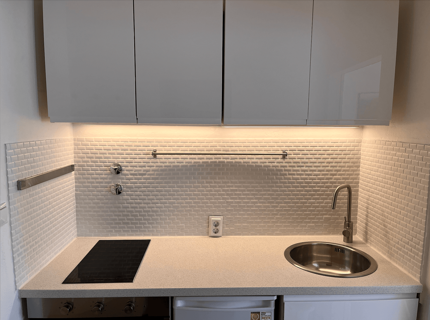 Pronájem bytu 1+1 29 m², Rottalstrasse. 5, München, Bavorsko Pronájem bytu 1+1 29 m², Rottalstrasse. 5, München, Bavorsko