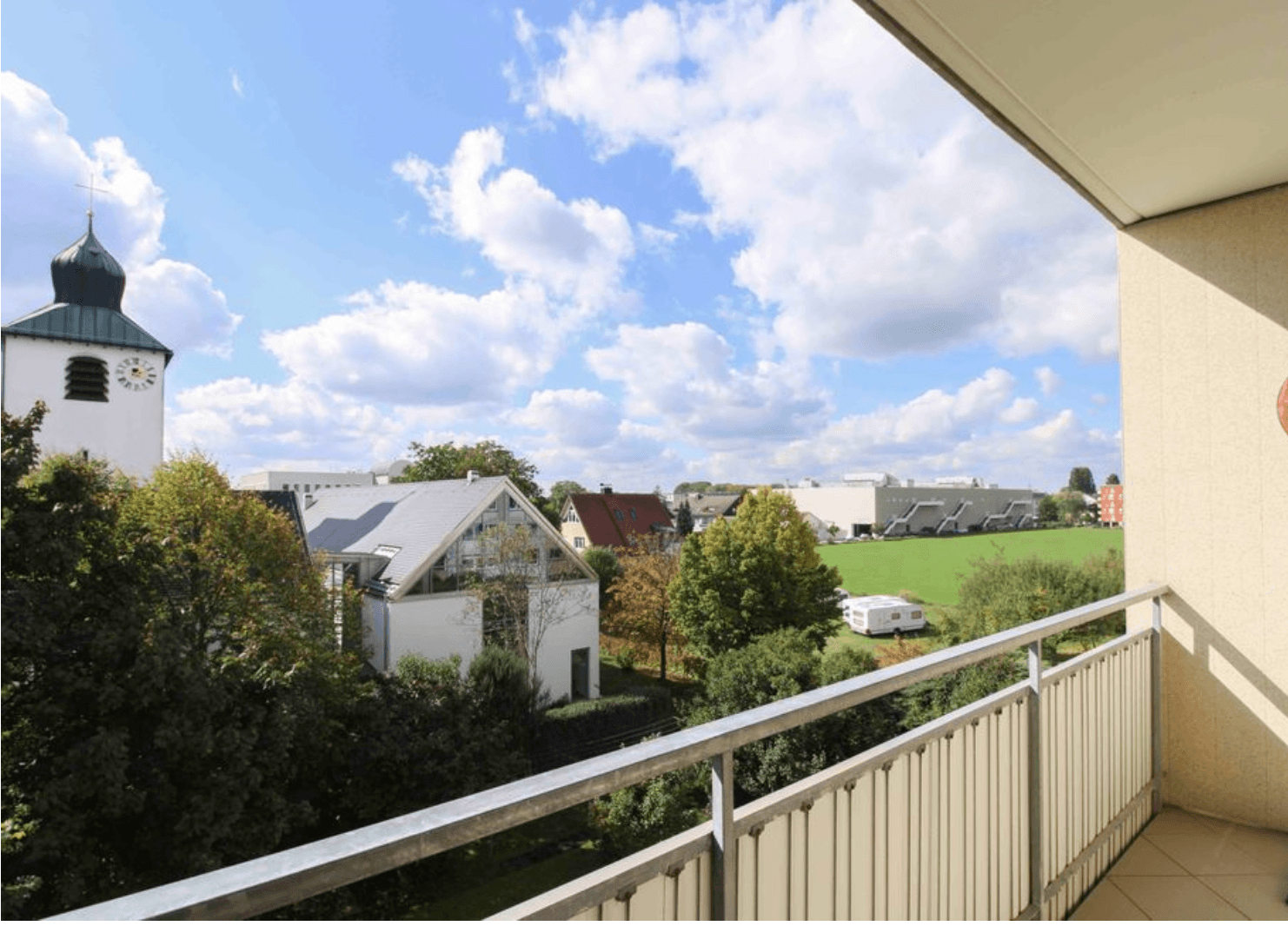 Pronájem bytu 3+1 67 m², Rathausstraße 118, Karlsfeld, Bavorsko Pronájem bytu 3+1 67 m², Rathausstraße 118, Karlsfeld, Bavorsko