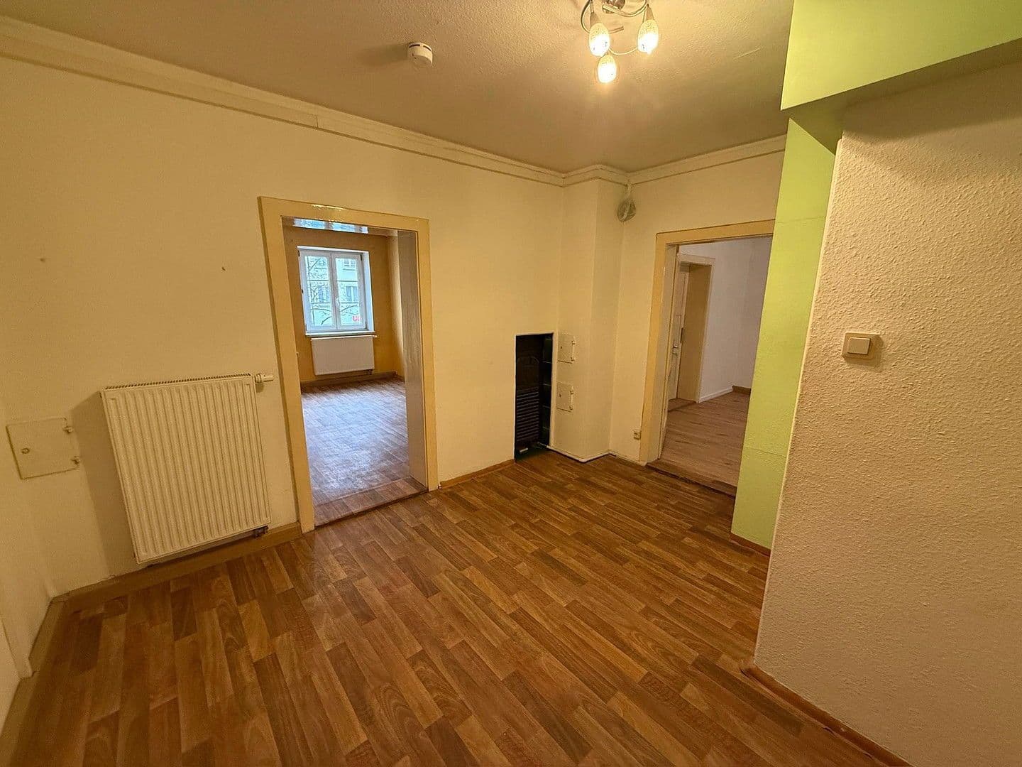 Pronájem bytu 2+1 62 m², Ludwigstr.48, Nürnberg, Bavorsko Pronájem bytu 2+1 62 m², Ludwigstr.48, Nürnberg, Bavorsko