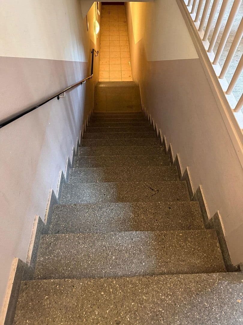 Pronájem bytu 2+1 62 m², Ludwigstr.48, Nürnberg, Bavorsko Pronájem bytu 2+1 62 m², Ludwigstr.48, Nürnberg, Bavorsko