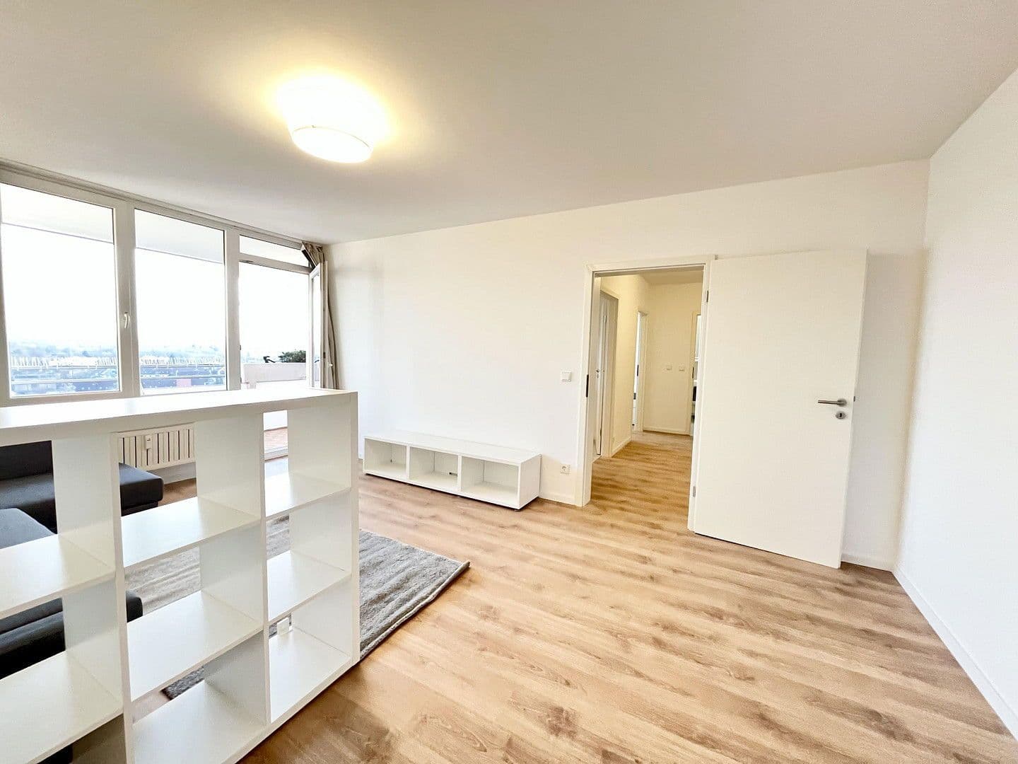 Pronájem bytu 3+1 65 m², München, Bavorsko Pronájem bytu 3+1 65 m², München, Bavorsko