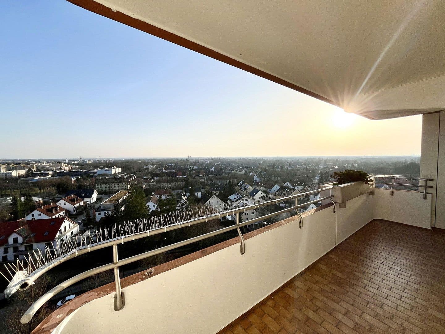 Pronájem bytu 3+1 65 m², München, Bavorsko Pronájem bytu 3+1 65 m², München, Bavorsko