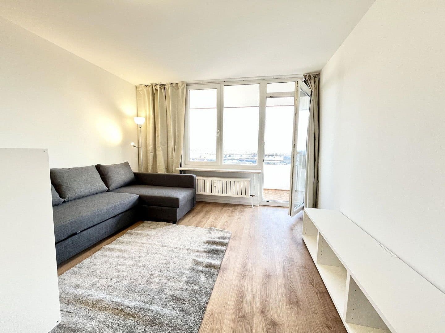 Pronájem bytu 3+1 65 m², München, Bavorsko Pronájem bytu 3+1 65 m², München, Bavorsko
