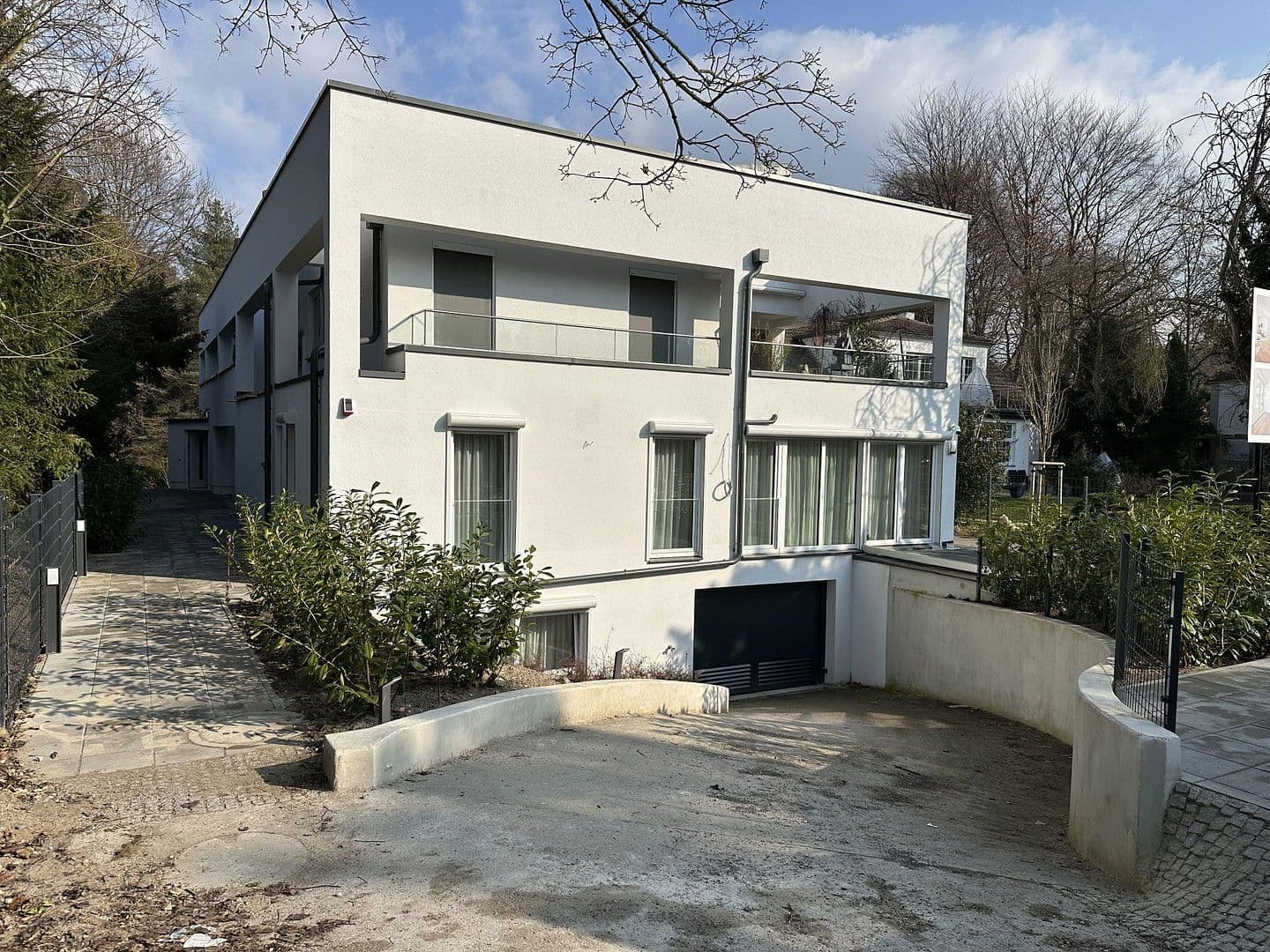 Pronájem bytu 3+1 115 m², Rauschener Allee 4, Berlin, Berlín Pronájem bytu 3+1 115 m², Rauschener Allee 4, Berlin, Berlín